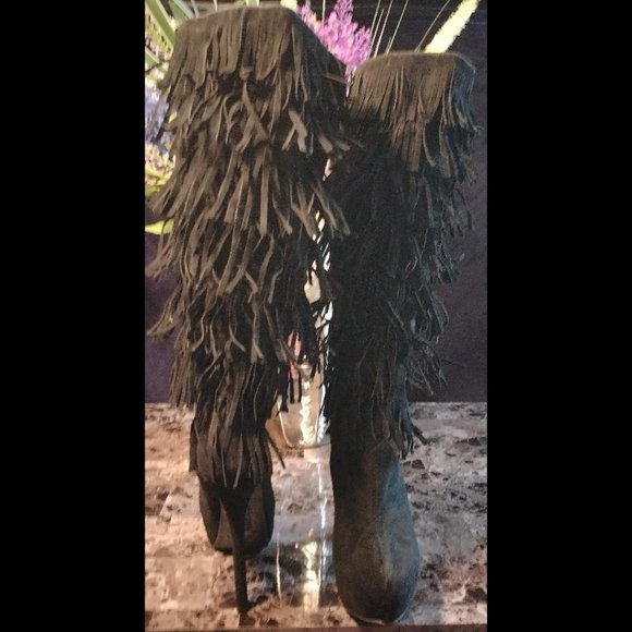 Oscar 16 - Fringe Platform Black High Heel Boots - Picture 4 of 6